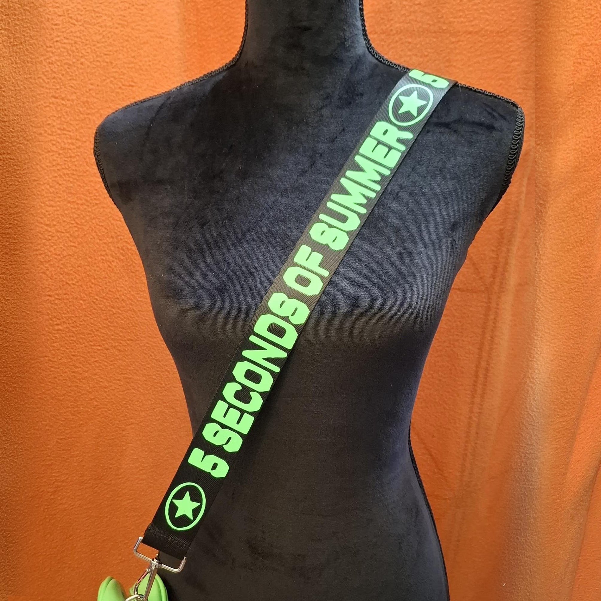 5 secondsnof summer bagstrap