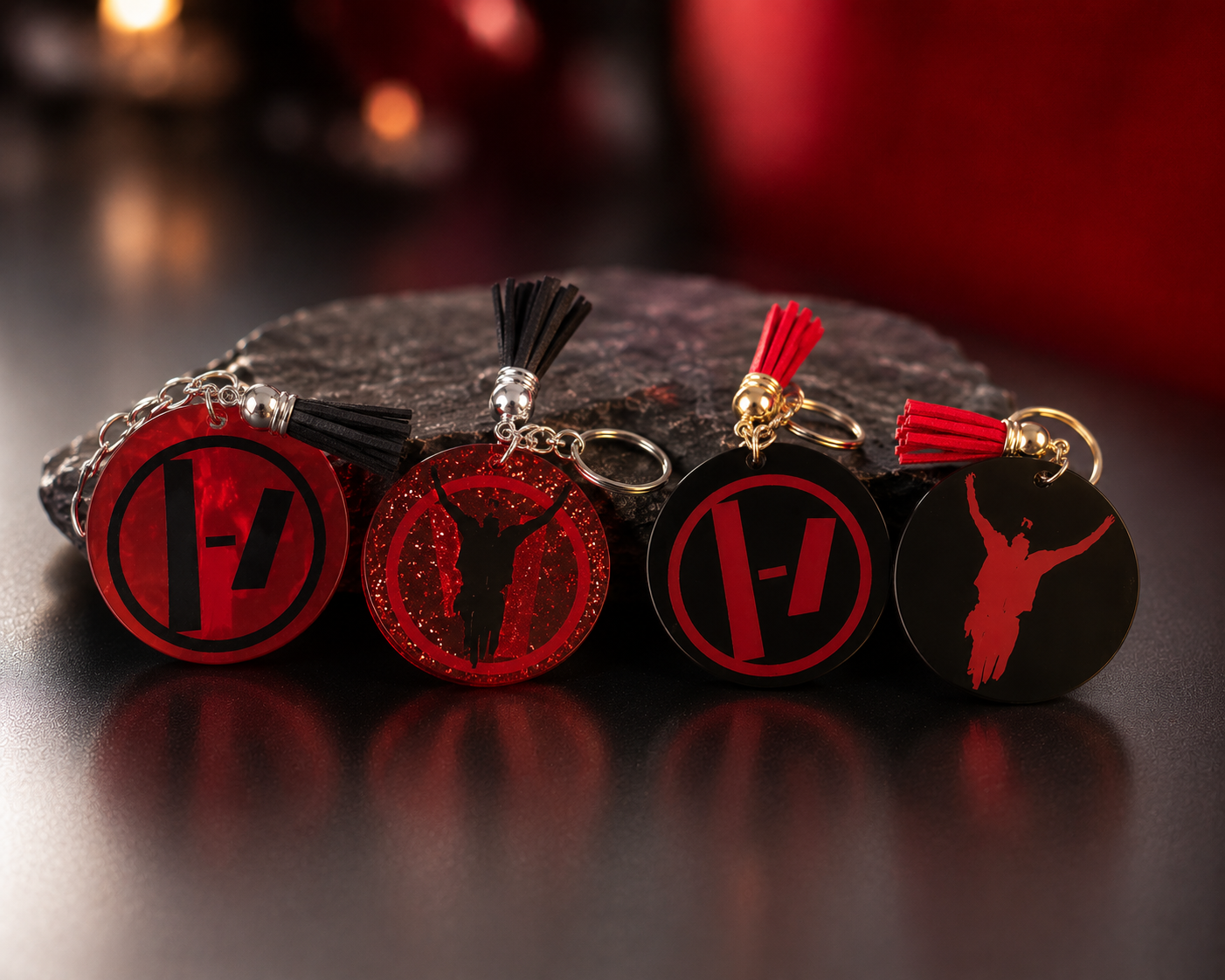 Twenty one pilots dragpath keychai